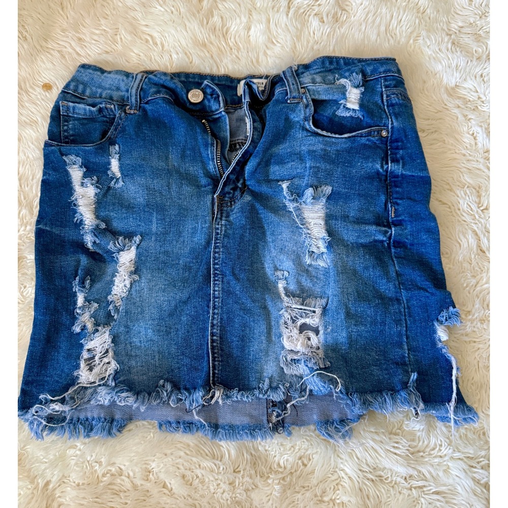 Forever 21 Denim Mini Skirt 28 Blue Good Distressed Raw Hem Edgy Y2K Grunge